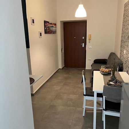 לינה וארוחת בוקר נאפולי Casa Manfredi מראה חיצוני תמונה