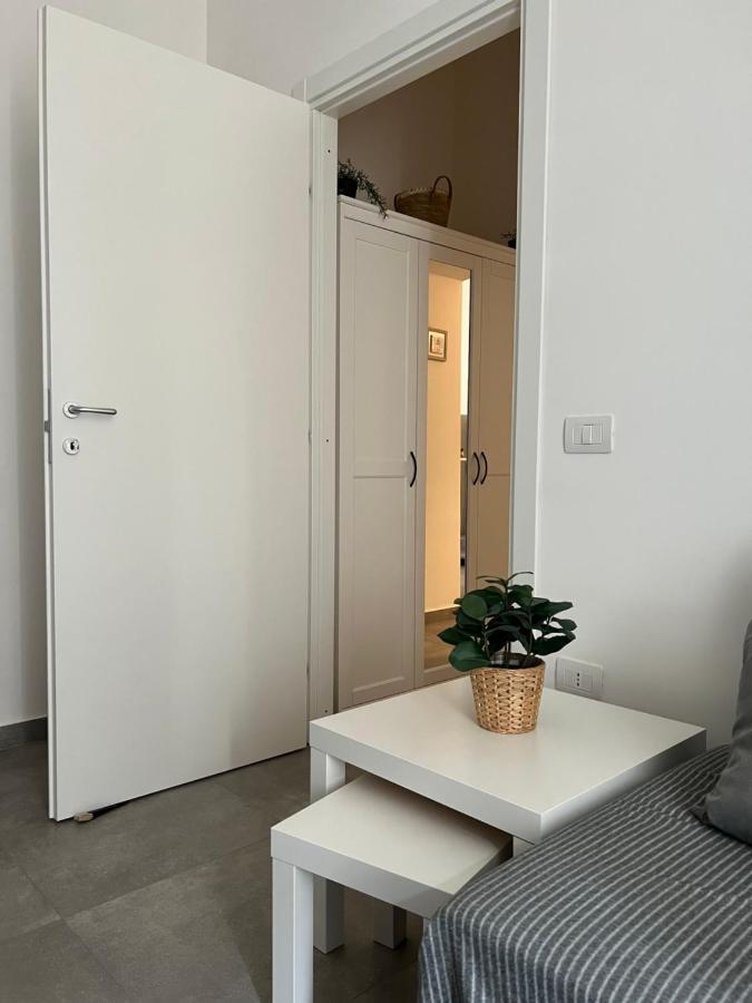 לינה וארוחת בוקר נאפולי Casa Manfredi מראה חיצוני תמונה