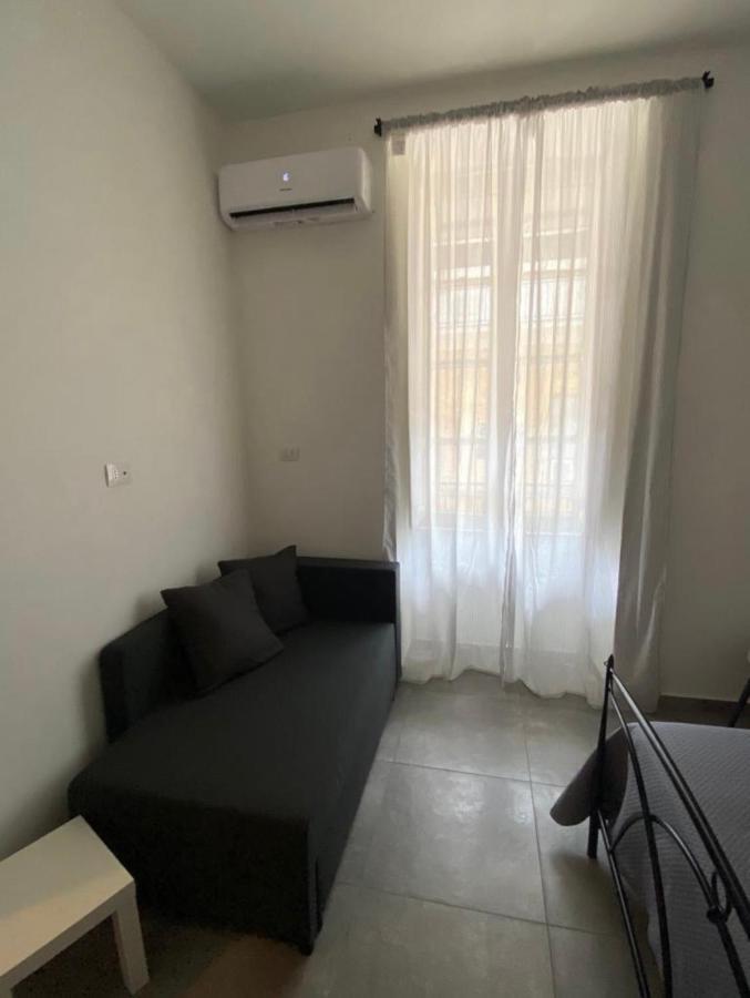 לינה וארוחת בוקר נאפולי Casa Manfredi מראה חיצוני תמונה